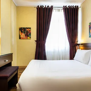 3* מלון Egnatia