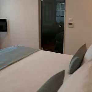 5* מלון Capsis Bristol Boutique